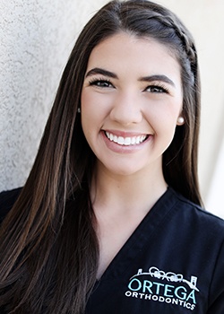 Orthodontic assistant Lyndsay